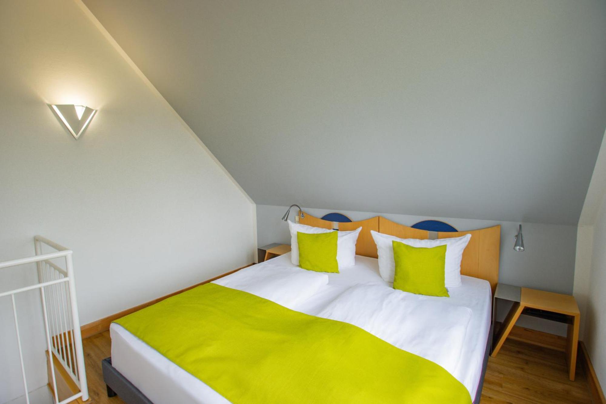 Inselhotel Kleiner Bodden Buschvitz Kültér fotó