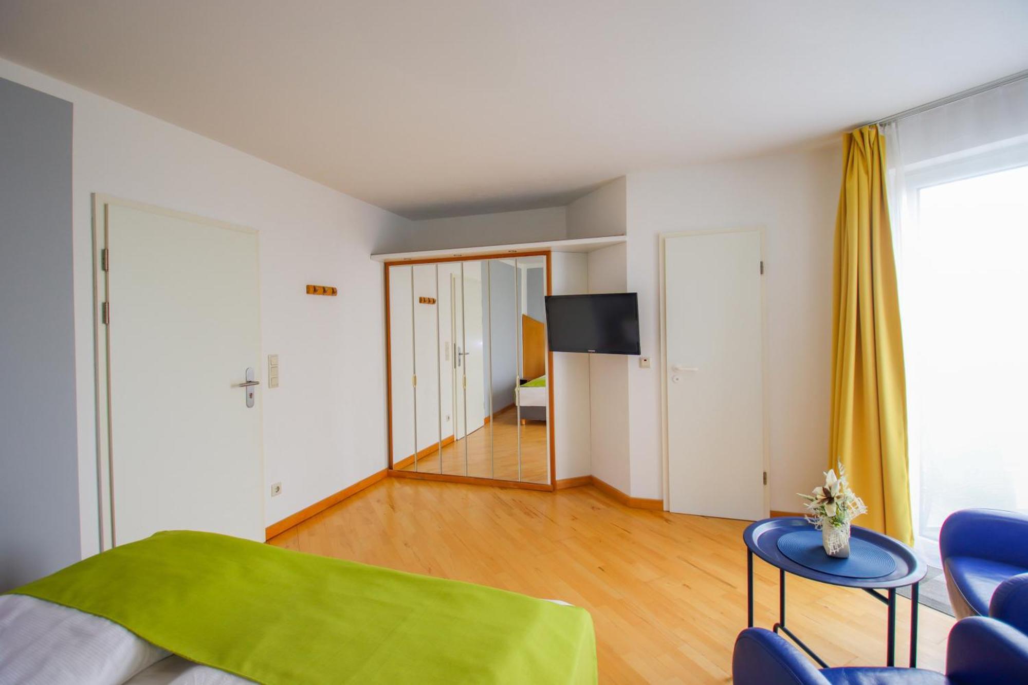 Inselhotel Kleiner Bodden Buschvitz Kültér fotó