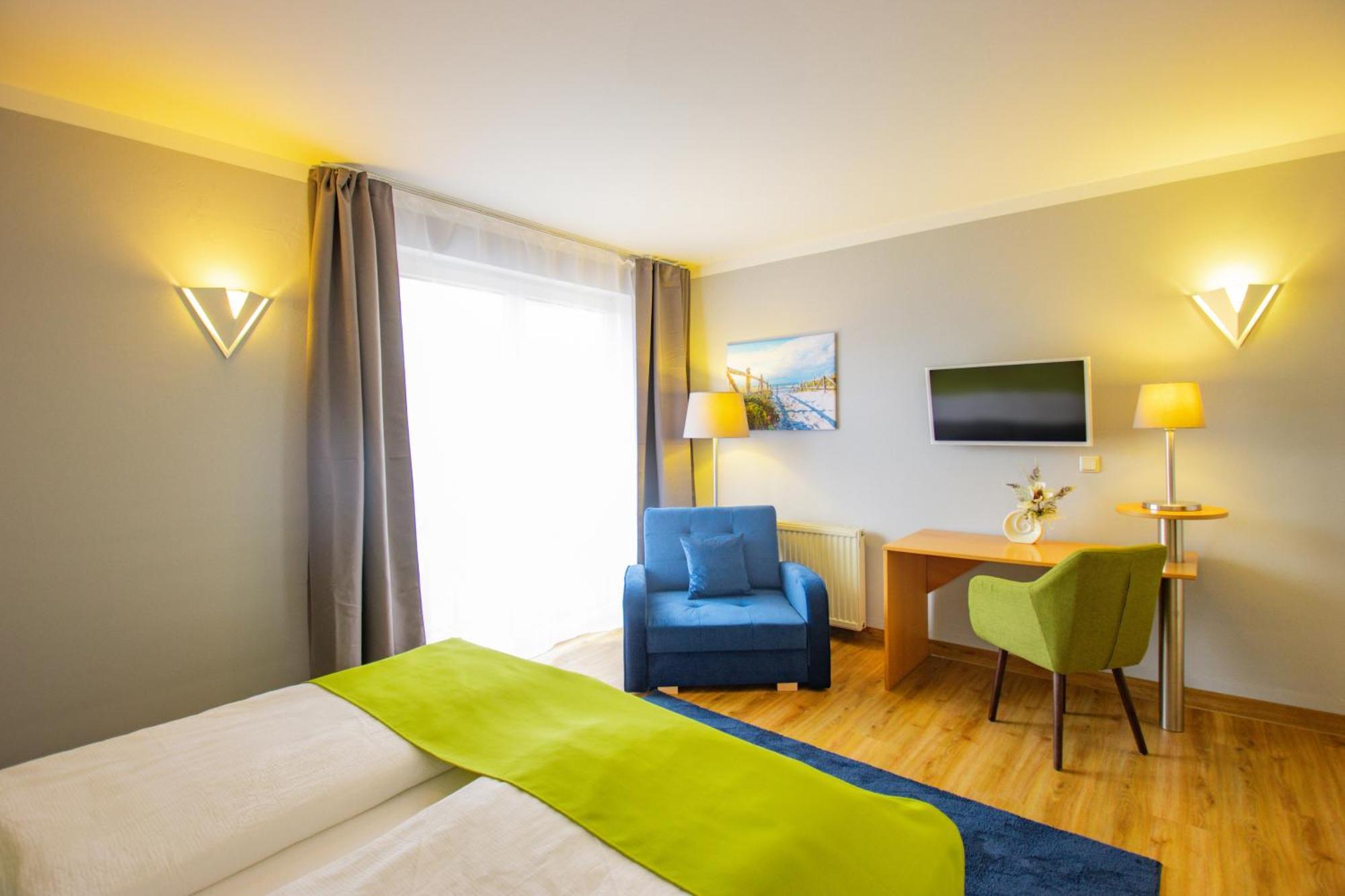 Inselhotel Kleiner Bodden Buschvitz Kültér fotó