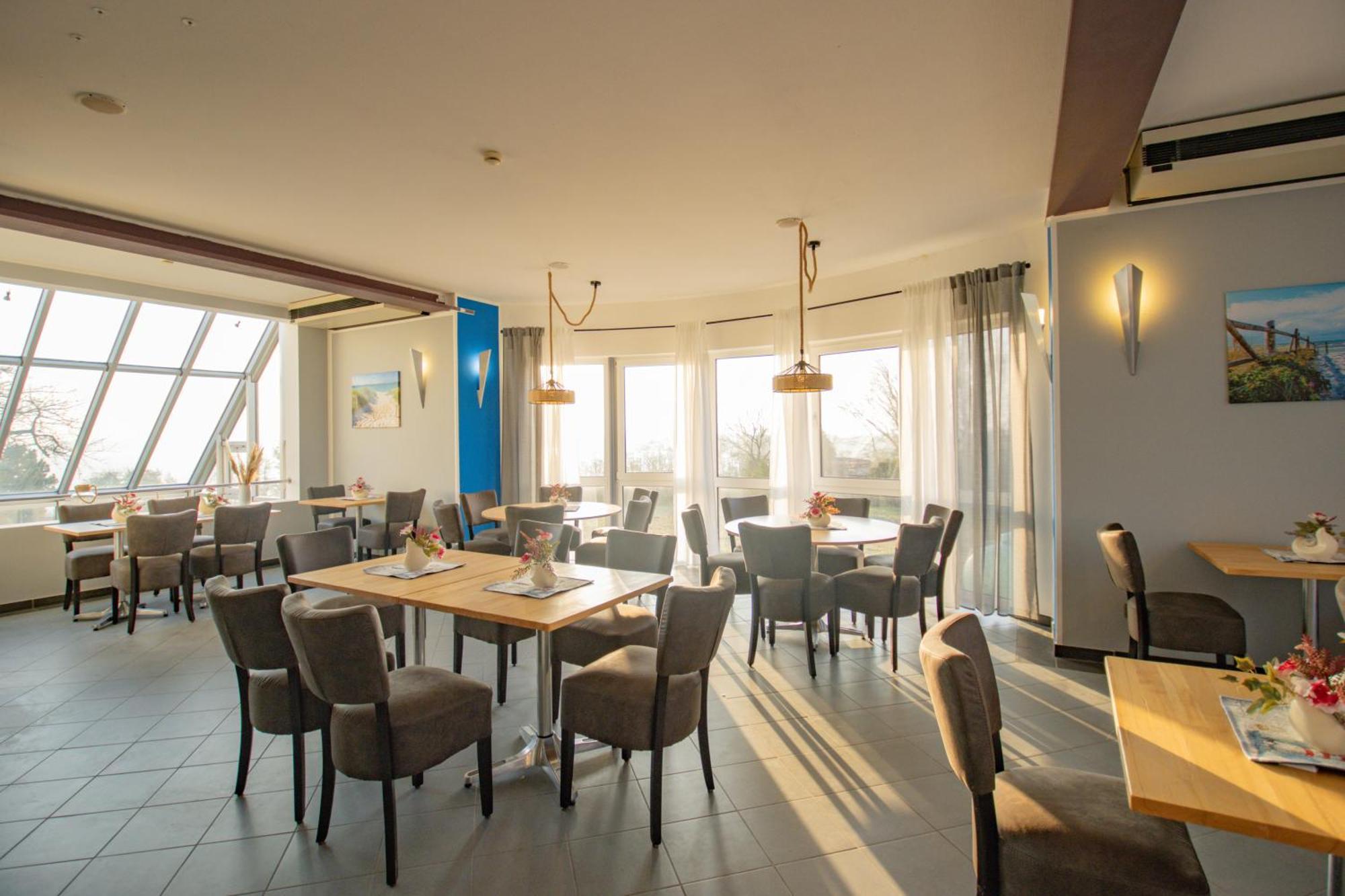 Inselhotel Kleiner Bodden Buschvitz Kültér fotó